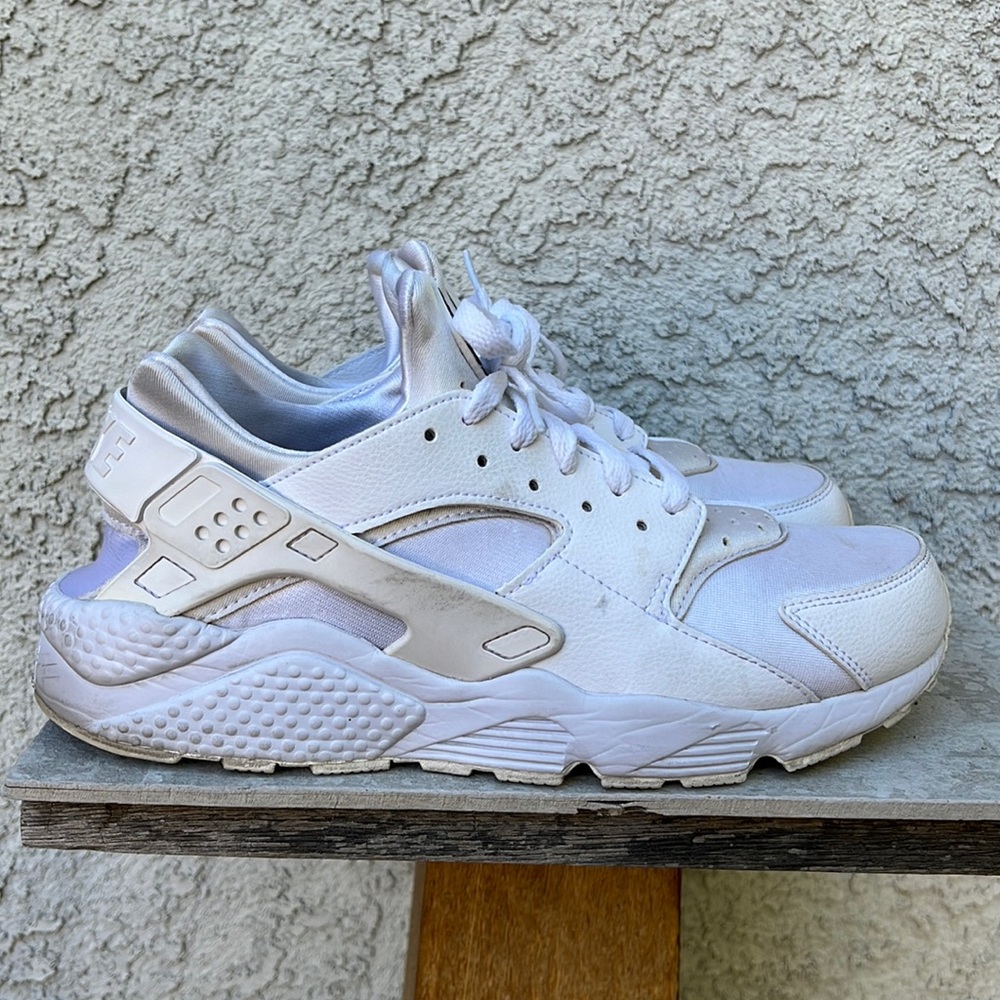 Nike ID Air Huarache White Sneaker Laced Tennis Shoe Men’s 11 Retro Style Dad